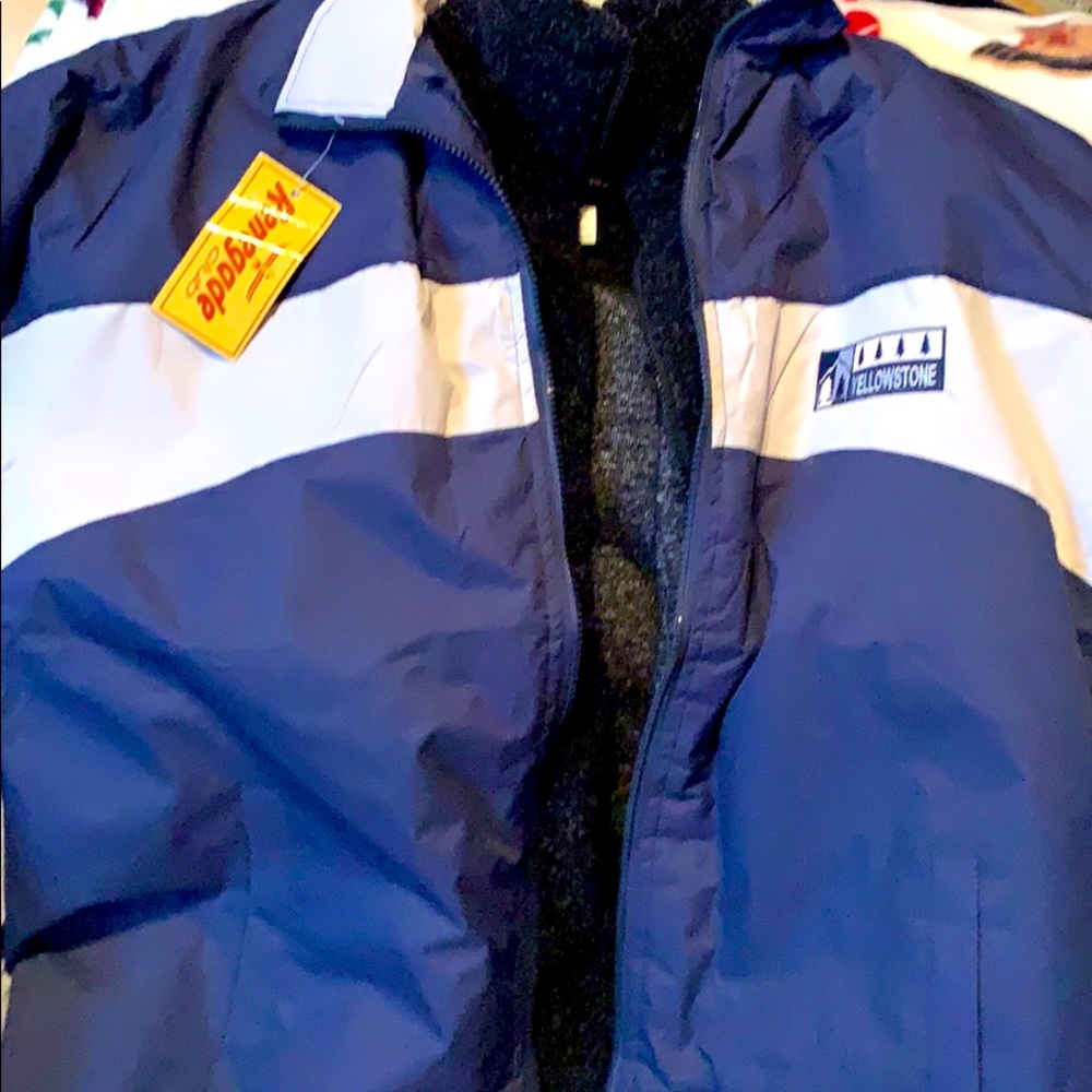 Men’s large Yellowstone Renagade coat